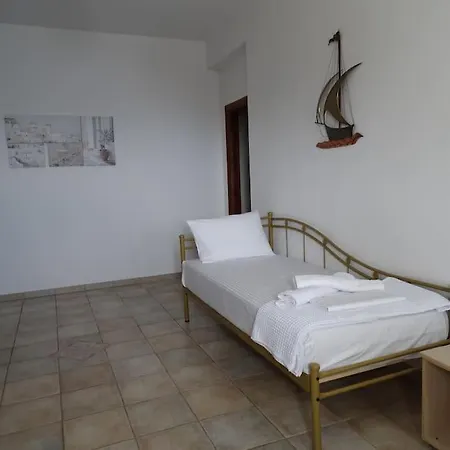 Gaia House, Ios Greece Tzamaria