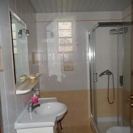 Gaia House, Ios Greece * Tzamaria