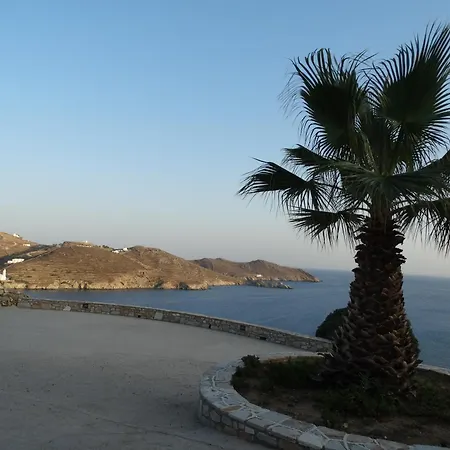 Gaia House, Ios Greece * Tzamaria