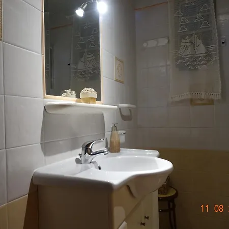 Gaia House, Ios Greece * Tzamaria