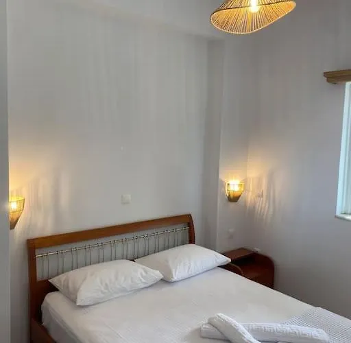 Gaia House, Ios Greece